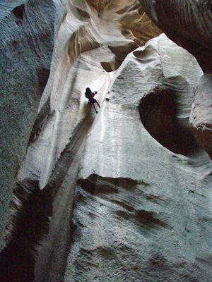 Fluted rappel in Englestead Hollow