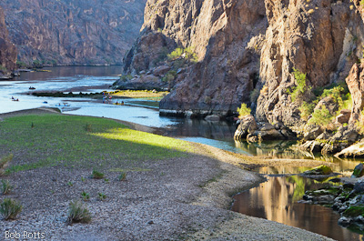 Sunrise in Black Canyon