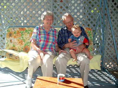 Uncle John and Aunt Faye at their home in Salem Oregon